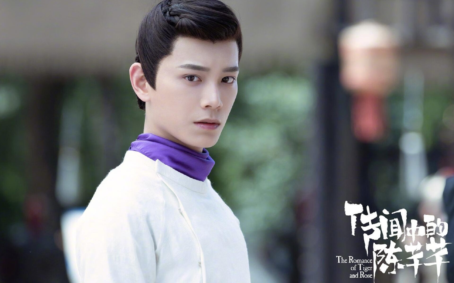 爱游戏中国官方网站平台-英超球员视觉追踪训练提升场上决策速度的探索，英超专家分析