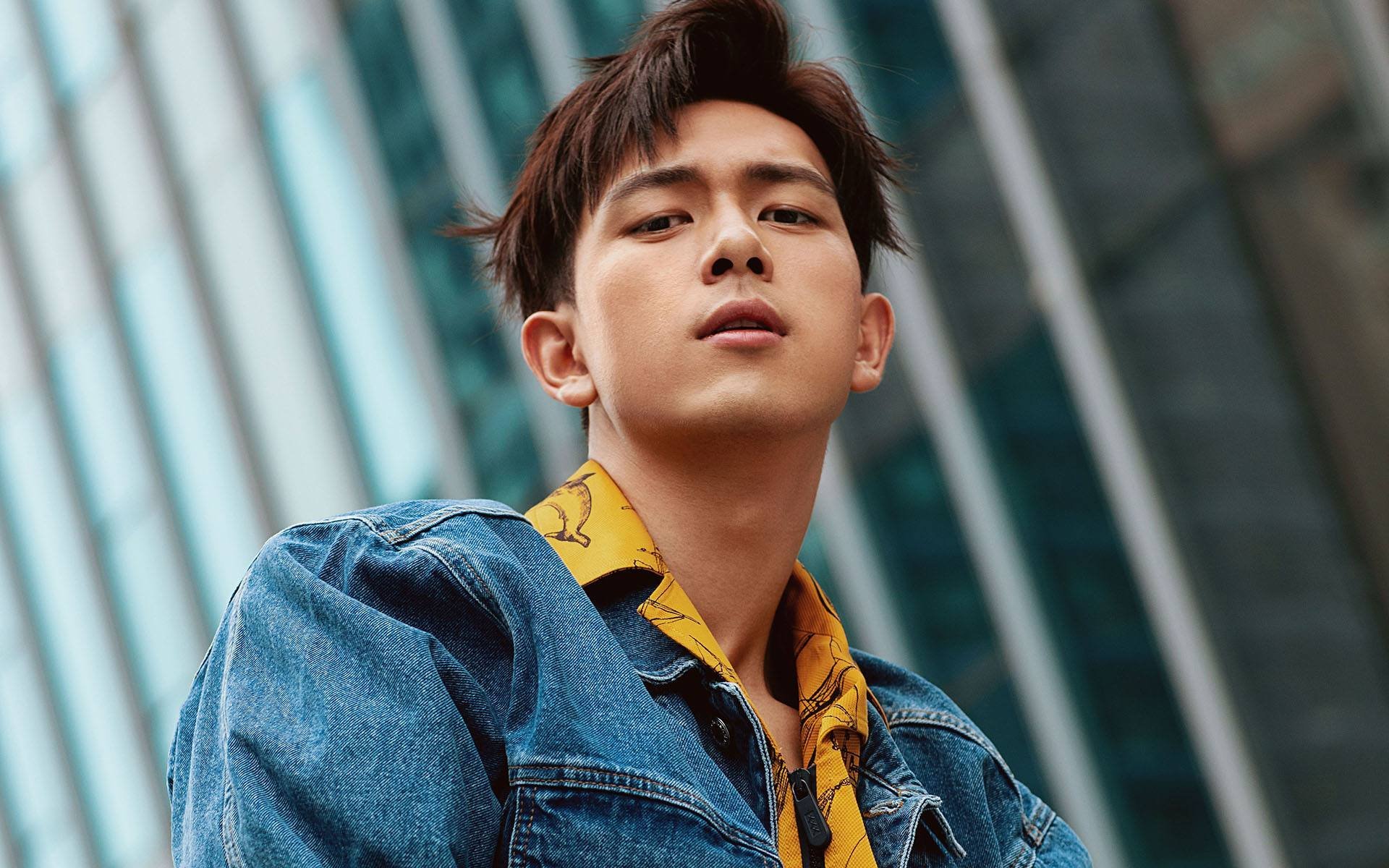 爱游戏登录入口-莱昂·马尔尚稳扎稳打掌控比赛节奏，莱昂内尔